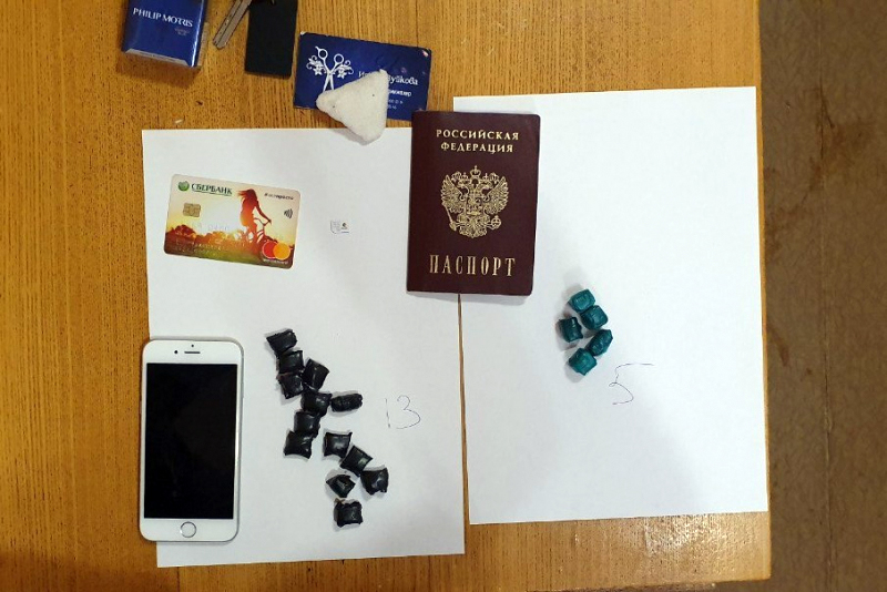 Полицейские задержали архангелогородца с 300 граммами наркотиков